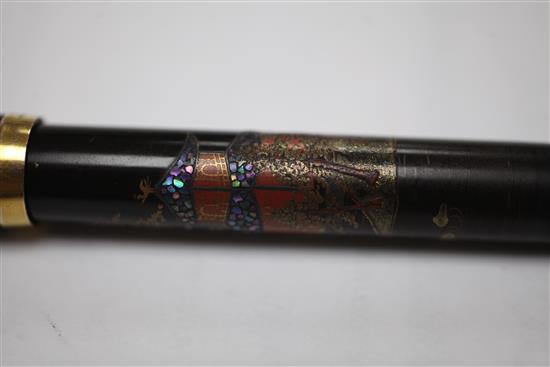 A Namiki pre-Dunhill Maki-e fountain pen, c.1925-28, 5.25in.